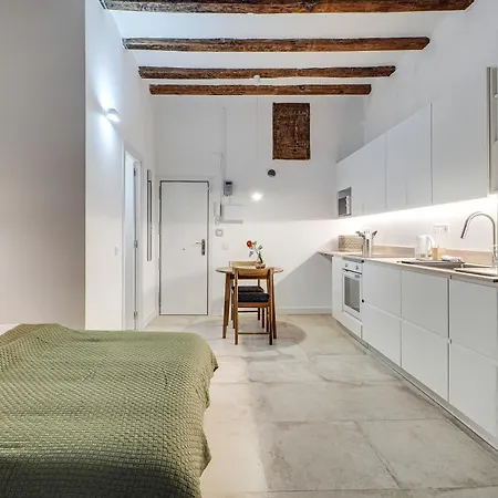 Luxury Mr Born Apartman